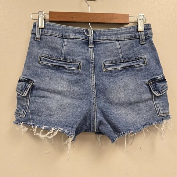 Vervet Women's S Denim Distressed High-Waisted Frayed Hem Cargo Pocket Shorts - Picture 2 of 11
